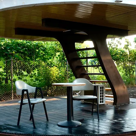 Under The Stars Domes فندق مبيت وإفطار شكودر